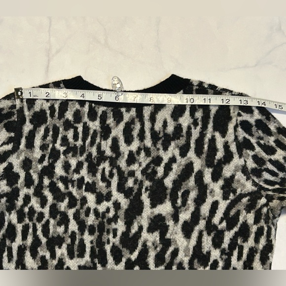 Banana Republic Leopard Print Alpaca Wool Blend Sweater- US XS - Picture 11 of 13